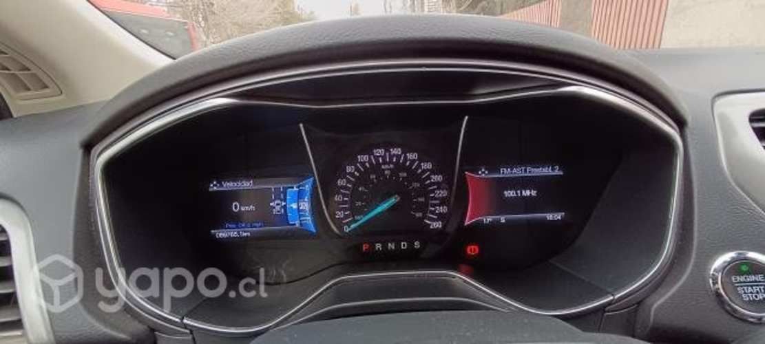 Ford Fusión EcoBoost 2.0