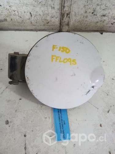 Tapa Exterior Combustible (FFL095) Ford F150 5.0 L
