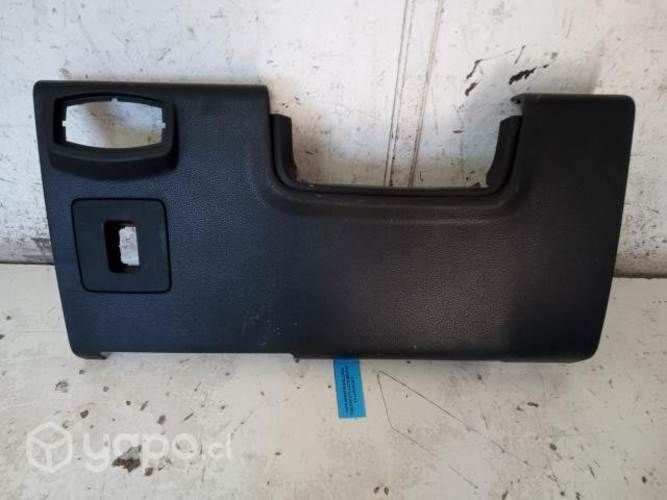 Tapa Inferior Izq tablero (FFL132) F L