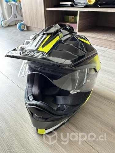 Se vende casco de moto SHOEI