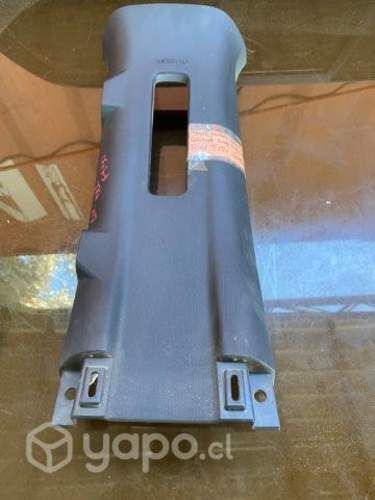 Tapiz cubre pilar sup central izq Ford F150 2018