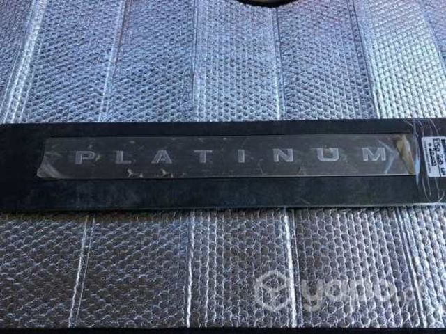 Tapiz Cubre zocalo delantero izq Ford F150 2019