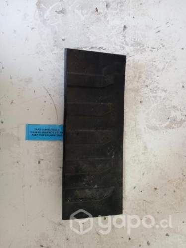 Tapiz Cubre Zocalo Tras Izq (FFL199) Ford F150 5.0