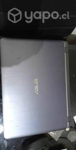*¡Venta de Laptop ASUS en Excelente Estado!*