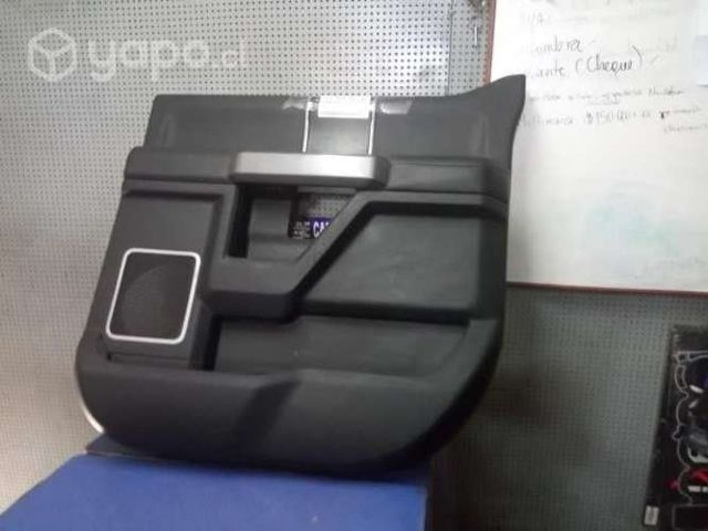 Tapiz puerta trasera izquierda Ford F150 2019 Plat