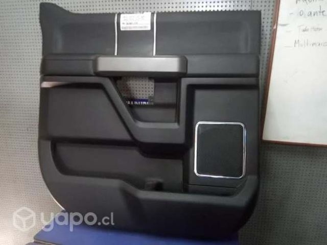 Tapiz puerta trasera derecha Ford F150 2019 Platin