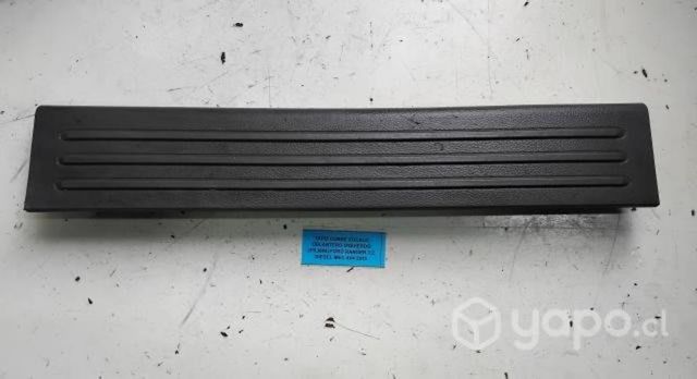 Tapiz Cubre Zócalo Delantero Izquierdo Ford Ranger