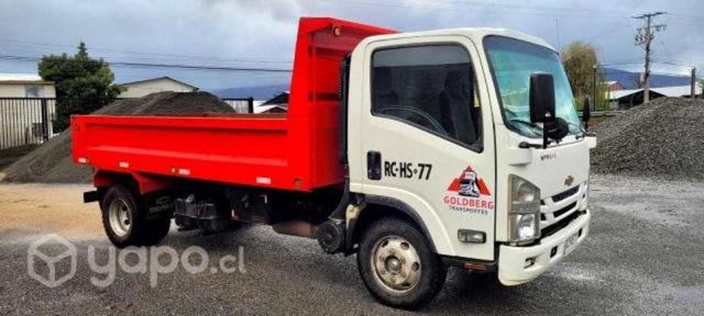 Camion marca Chevrolet modelo 816 año 2021