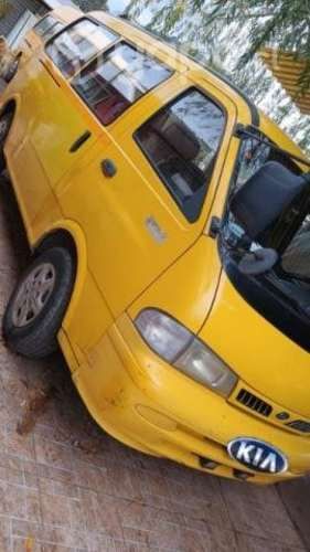 Furgón Kia besta 2.7 año 2003