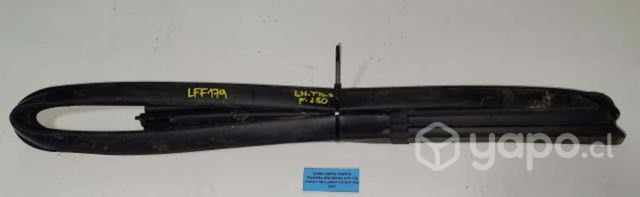 Goma Vidr Puerta Tras Izq (LFF179) F150 Lariat 5.0