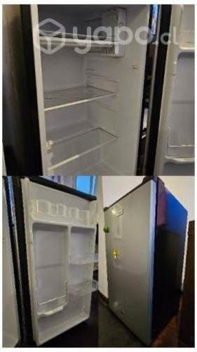 Nevera mini bar marca oster