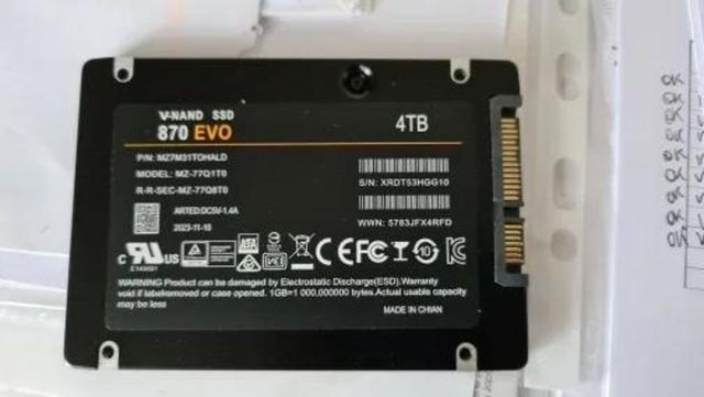 Disco duro interno SSD de 4TB para portátil