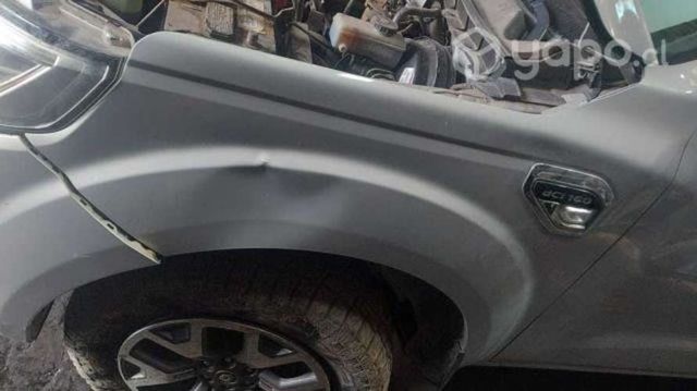 Tapabarro izquierdo renault alaskan 2019