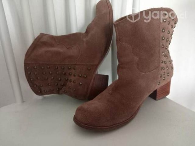 Botas cuero y suela