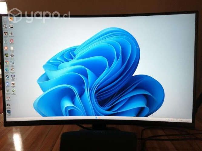 PC gaming más monitor