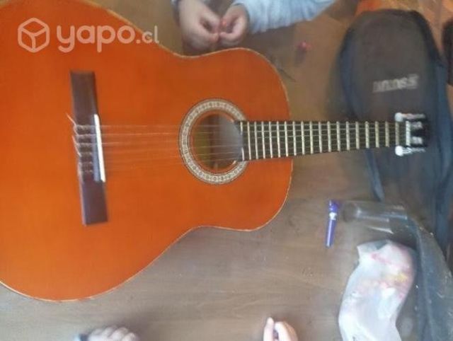 Guitarra acústica