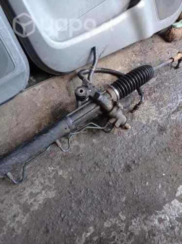 Cremallera de direccion toyota hilux 2011