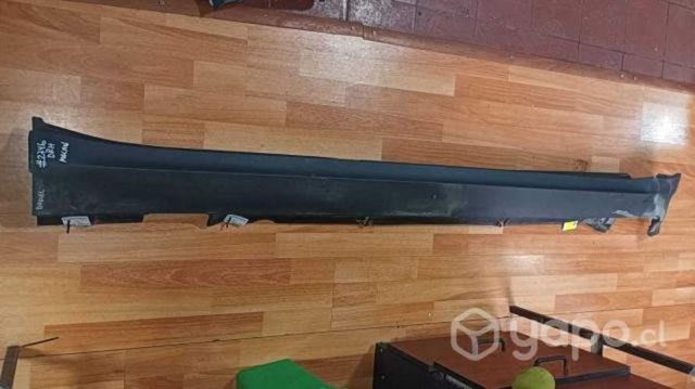 Cubre zócalo RH Porsche MACAN 2021 #2746