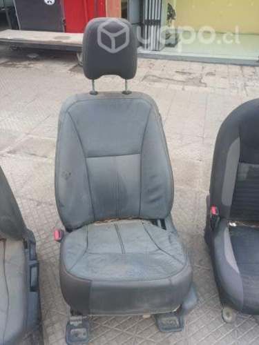 Butaca de cuero delantera 15.000