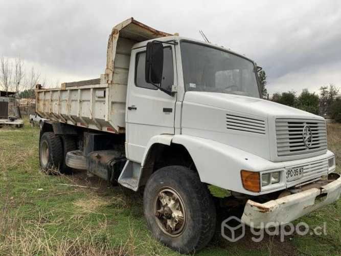 Camión Tolva Mercedes Benz 1621 año 96