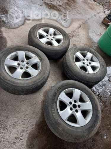 Llantas suzuki vitara ..