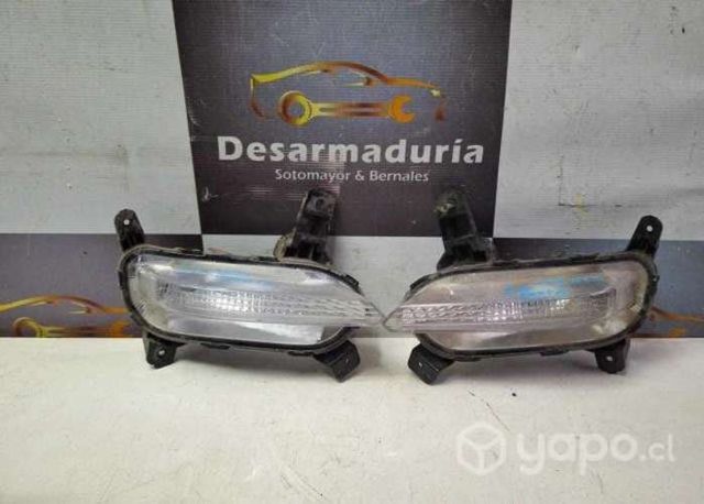 Neblinero Kia Cerato Rh/Lh 2.1