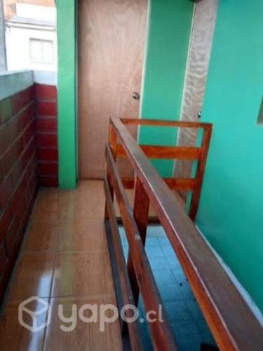 Arriendo piezas amobladas