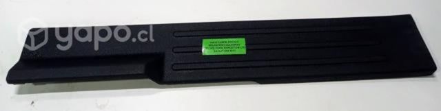 Tapiz CubreZocalo Del Izq (FEL242) Ford Expedition