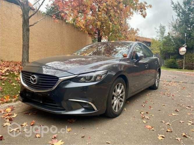 Mazda 6. Impecable.