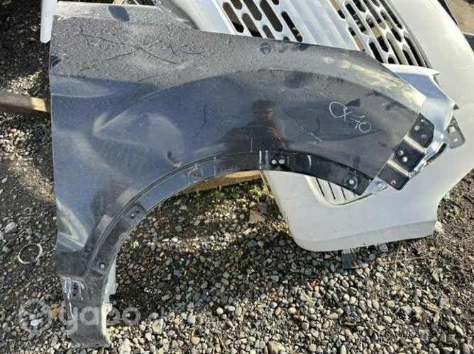 Tapabarro Changan cx70