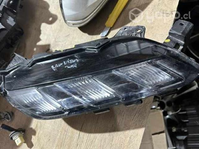 Foco Suzuki grand vitara 2024