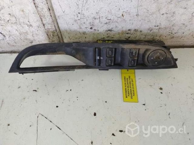 Botonera Alza Vidrio del izq (FFC085) Ford Focus
