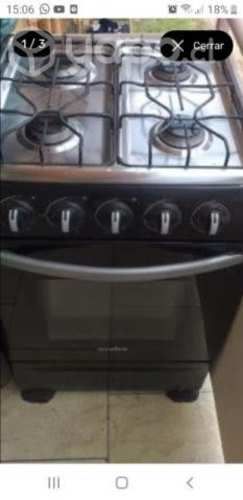 Cocina de 4 platos en buen estado funcion