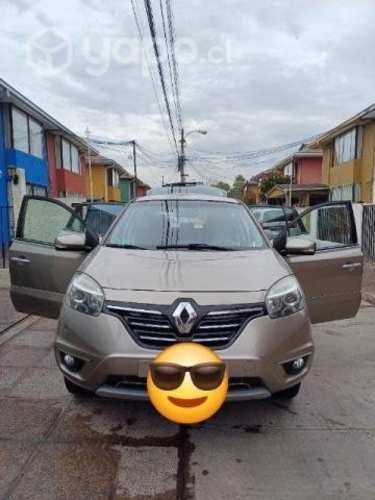 Vendo koleos 2015 excelente estado al día