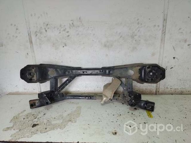 Cuna Trasera (FFC222) Ford Focus 2.0 AUT 2017