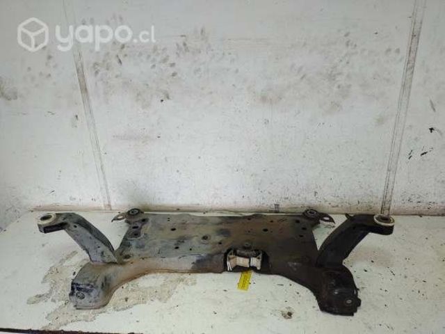 Cuna Delantera (FFC221) Ford Focus 2.0 AUT 2017