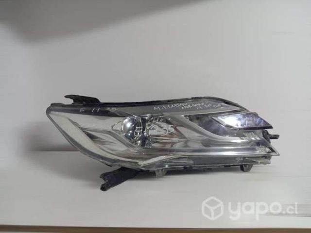 Optico rh mitsubishi montero sport 2017-2020