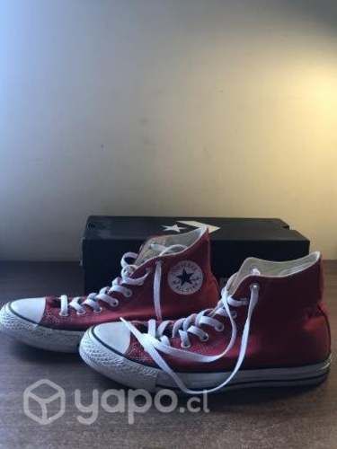 Converse rojas caña alta 42,5 muy poco uso