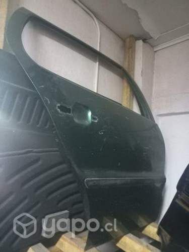 Puerta trasera derecha volkswagen polo 2000