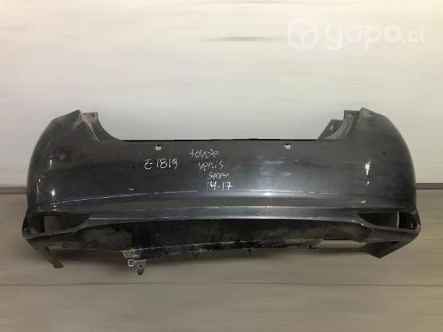 Parachoque trasero toyota yaris sedan 2014-2017