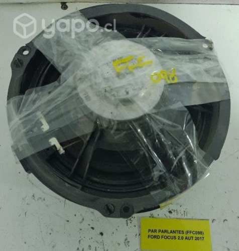 Par Parlantes (FFC098) Ford Focus 2.0 AUT 2017