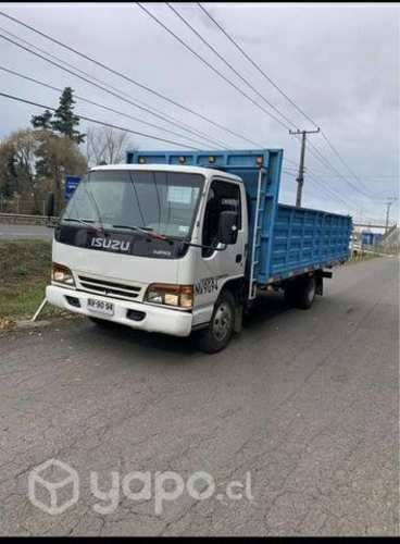 Isuzu NPR 1996 5 mil kilos