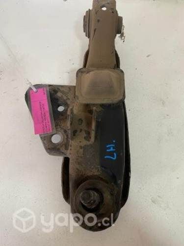 Bandeja inferior delantera izq Hyundai Porter 2011