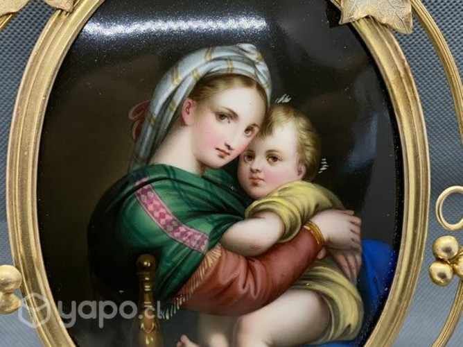 Antigua pila religiosa siglo XIX pintas a mano oro