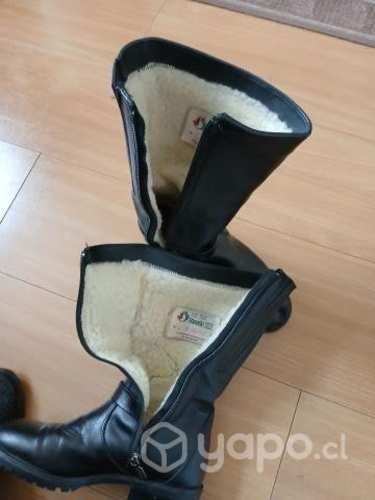 Botas de cuero forradas en lana de oveja
