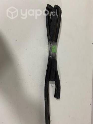 Goma vidrio puerta trasera derecha Hyundai Porter