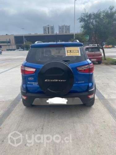 Vendo Ford Ecosport titanium