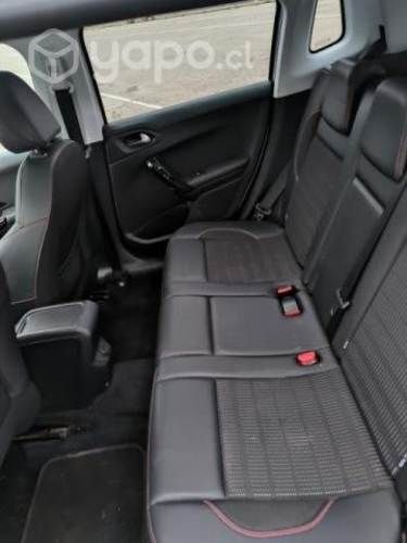 Peugeot 2008 GT LINE