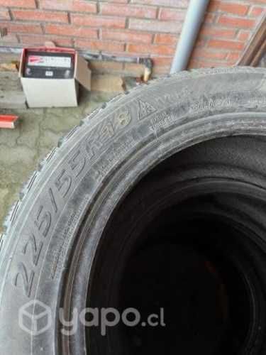 2 pares de Neumáticos con clavo