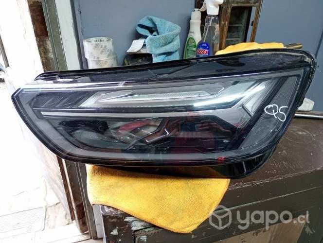 Óptico izquierdo AUDI Q5 original impecable